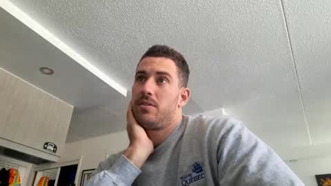 Snapshot of peterskinny24 chatting on February 28, 3:26 pm         ttps VF8L9ABFMref wl share online show from February 28, 3:26 pm