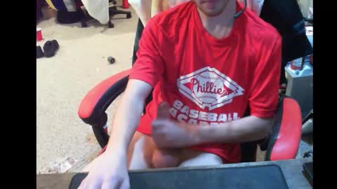 Snapshot of phantm420__ chatting on October 4, 2:44 pm phantm420__ online show from October 4, 2:44 pm