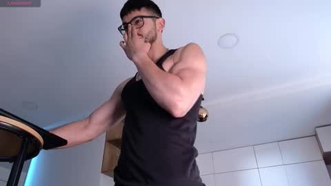 phantom_bigger1 online show from November 22, 3:11 pm