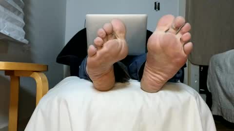 TheSkyeWoods online show from December 13, 1:04 am