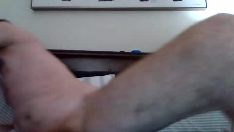 philly338304 online show from April 21, 12:22 pm