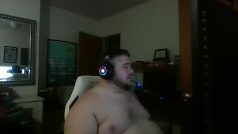 phillybear83 online show from October 19, 8:50 am