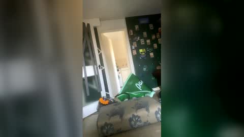 philmemore online show from April 8, 12:58 pm