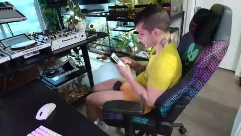 Pierre Fitch online show from December 21, 9:12 pm