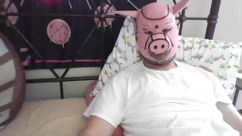 piggyplaypen online show from May 26, 7:32 pm