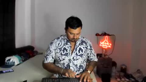 pikoro_gomez online show from May 27, 1:57 am