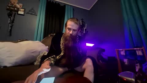 pillowhumpboy212 online show from October 12, 7:35 am