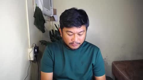 pinoy041087 online show from December 23, 6:00 am