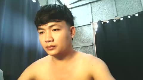 Snapshot of pinoy_petitehugecock chatting on October 19, 4:50 am alex online show from October 19, 4:50 am