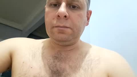 Snapshot of pixel53 chatting on January 19, 3:10 pm Gkay53 online show from January 19, 3:10 pm