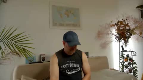 planet_two online show from April 12, 6:09 pm