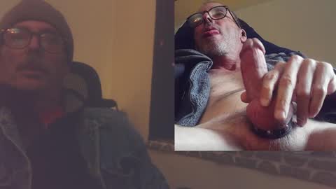 Snapshot of playfuljoy chatting on October 13, 8:04 pm StudMan online show from October 13, 8:04 pm