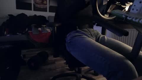 Hello ask me  . Im glad  to see you here in my room. Welcome PVT is open online show from March 25, 6:34 pm