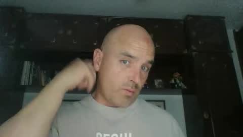 pocoyotop online show from April 18, 7:07 pm