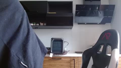 Poliglotjoe2 online show from February 27, 11:55 am