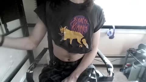 porcelain_tears01 online show from November 14, 2:07 pm