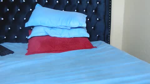 THE AMAZON DICK online show from February 13, 7:25 am