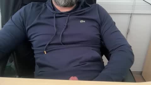 porw23 online show from April 20, 7:00 am