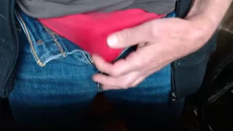 poseidonadventure88 online show from April 23, 1:57 pm