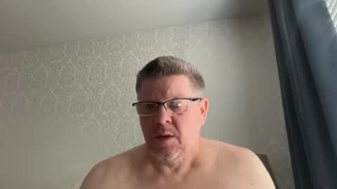 pounderesss online show from May 3, 5:26 pm