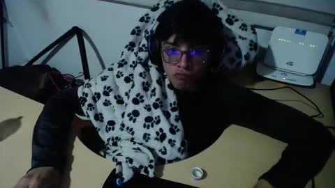 powerfulzeus2 online show from October 29, 2:58 am