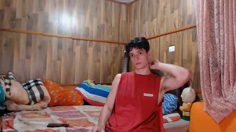 chris independent  online show from February 5, 11:50 pm