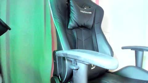 PRESSURE online show from February 28, 10:36 am