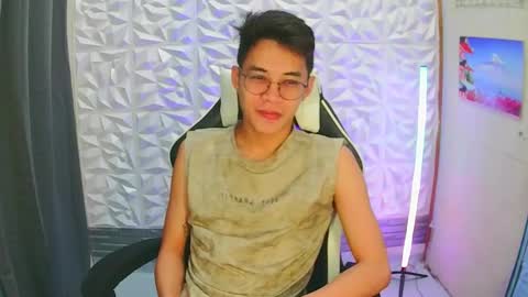 prince_harrison online show from November 24, 5:47 pm