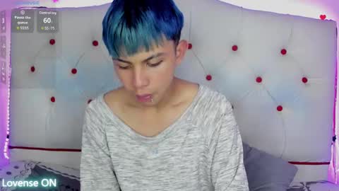 Snapshot of princeapolo_anki chatting on September 17, 9:27 pm Prince  online show from September 17, 9:27 pm