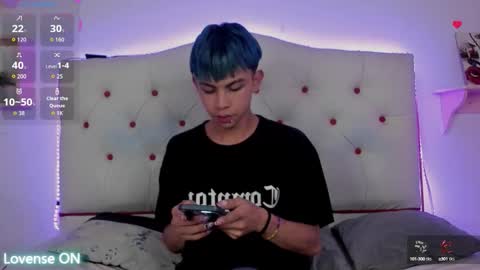 Snapshot of princeapolo_anki chatting on September 18, 9:28 pm Prince  online show from September 18, 9:28 pm