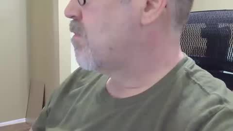 Snapshot of professor21255 chatting on September 16, 1:45 pm professor21255 online show from September 16, 1:45 pm