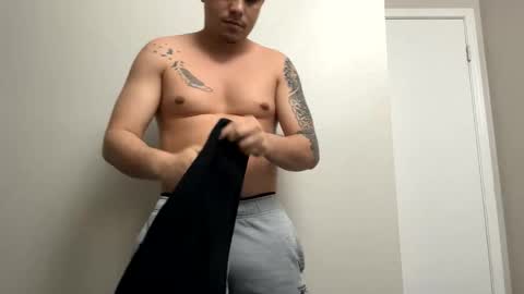 prostyler00 online show from April 1, 10:51 pm