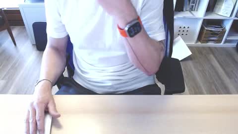 Snapshot of protos2025 chatting on January 14, 12:03 pm protos2025 online show from January 14, 12:03 pm