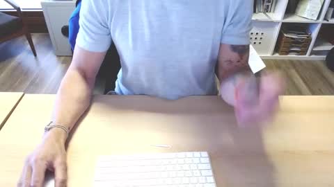 Snapshot of protos2025 chatting on January 7, 10:05 am protos2025 online show from January 7, 10:05 am