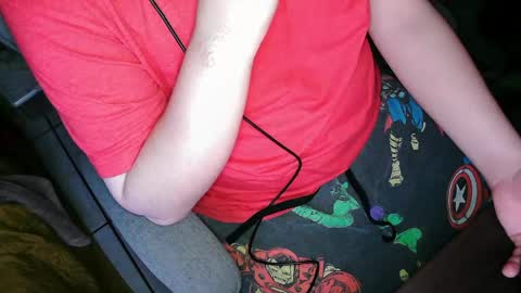 your mysterious man online show from April 14, 2:11 am