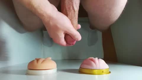 Snapshot of pude90 chatting on September 11, 6:12 am PuDe90 online show from September 11, 6:12 am