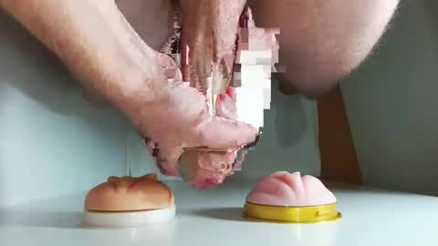 Snapshot of pude90 chatting on October 3, 7:57 am PuDe90 online show from October 3, 7:57 am