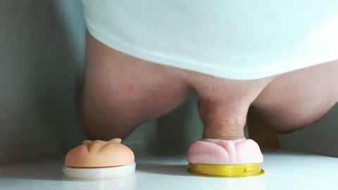 Snapshot of pude90 chatting on October 11, 5:11 am PuDe90 online show from October 11, 5:11 am