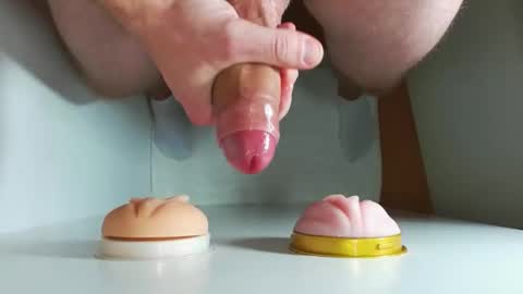 Snapshot of pude90 chatting on September 9, 6:35 am PuDe90 online show from September 9, 6:35 am