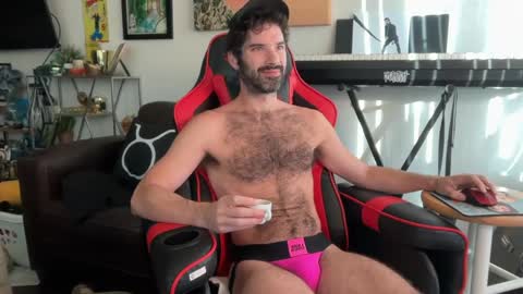 Pup Scritch online show from May 19, 2:01 pm
