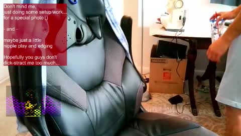 Snapshot of puptroy chatting on October 16, 3:09 pm puptroy online show from October 16, 3:09 pm