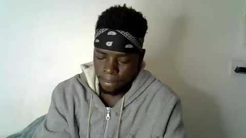 Snapshot of pureblack_ chatting on October 4, 7:57 am Pureblack  online show from October 4, 7:57 am