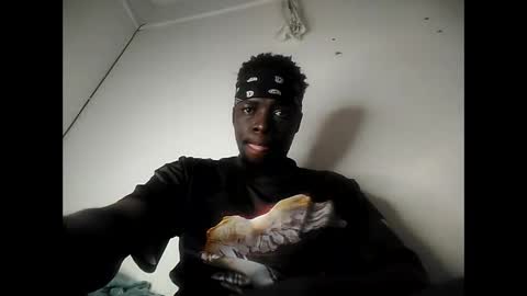 Snapshot of pureblack_ chatting on October 10, 9:58 am Pureblack  online show from October 10, 9:58 am