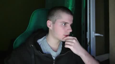 Snapshot of pusaprada chatting on January 25, 8:53 pm pusaprada online show from January 25, 8:53 pm