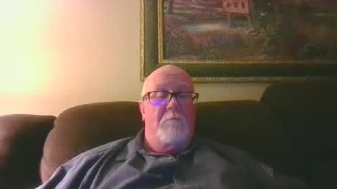 Snapshot of pussylover1365 chatting on January 7, 10:52 pm pussylover1365 online show from January 7, 10:52 pm