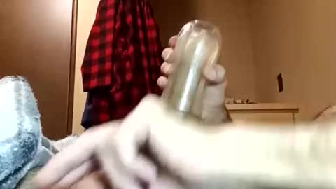 Pussyluver520 online show from June 9, 12:18 pm