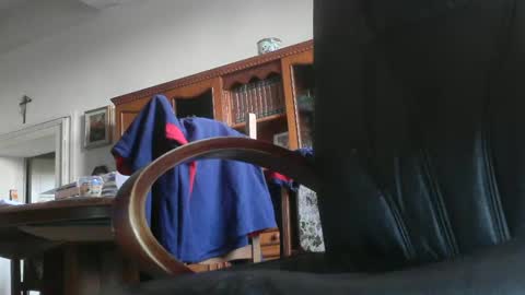 Snapshot of pytongru70 chatting on February 15, 4:34 pm pytongru70 online show from February 15, 4:34 pm