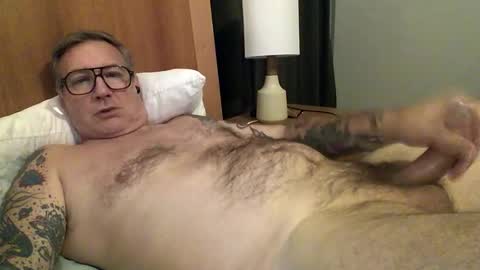 quietmature online show from November 13, 12:04 am