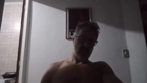 Big Uncle Jungle online show from February 2, 3:27 am