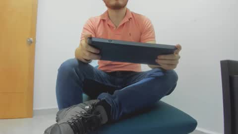 ragnarsexboy online show from February 2, 8:39 pm